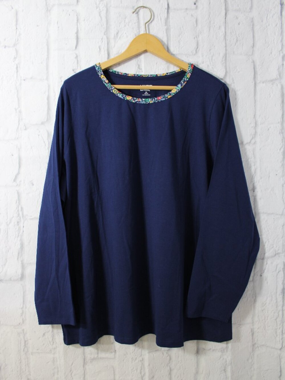 Lands' End Plus 2X Dark Blue Crewneck Longsleeve T-Shirt Basic Simple Spring